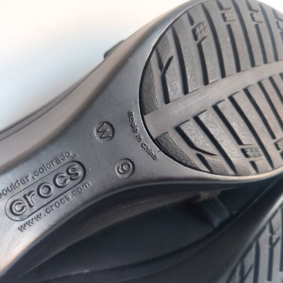 Crocs Mary Jane Heels Size 9 Womens Comfort Shoes Wedge Black Casey Travel Logo - Picture 9 of 10